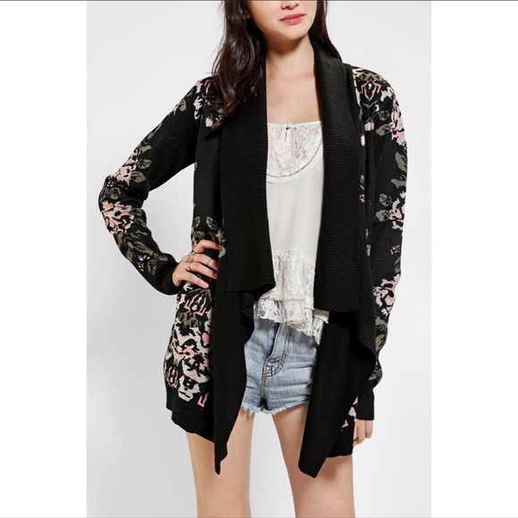 ANTHROPOLOGIE staring at stars floral open front knit cardigan size medium - Picture 2 of 9